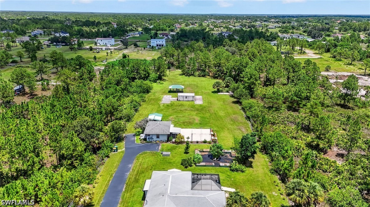 1 Bed SingleFamilyResidence for Sale in Naples, FL, $1,700 — photo 3