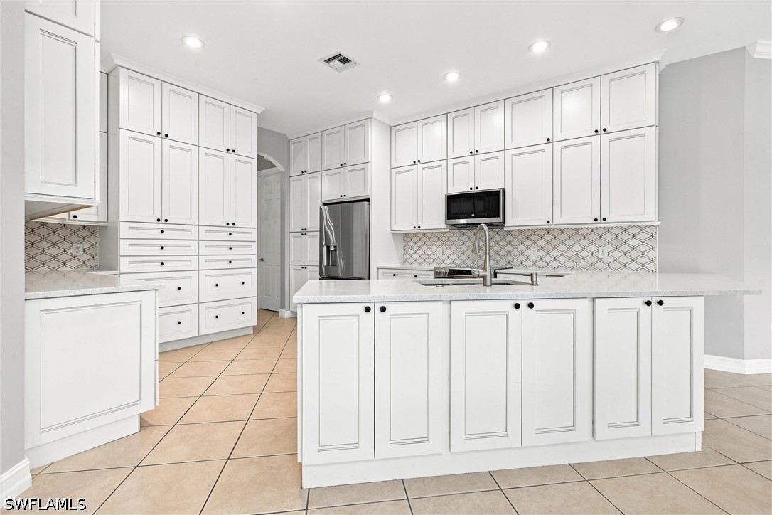 4 Bed Pool Home for Sale in Banyan Woods, FL, $1,425,000 — photo 3