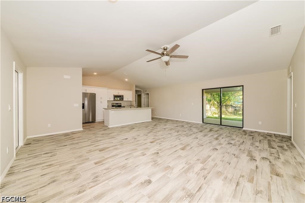 4 Bed SingleFamilyResidence for Sale in San Carlos Park, FL — photo 3