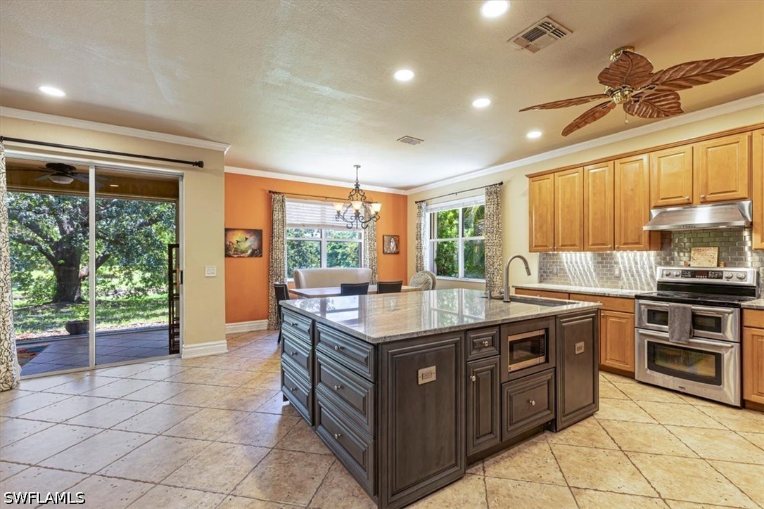 4 Bed Waterfront Home for Sale in Naples, FL, $759,000 — photo 3