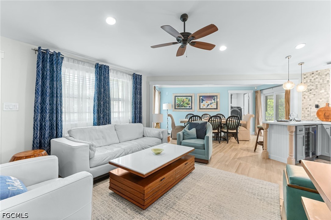 2 Bed SingleFamilyResidence for Sale in Park Place, FL — photo 3