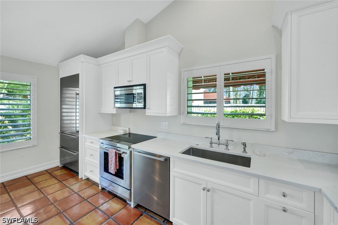 2 Bed Attached for Sale in Bears Paw Villas, FL, $10,000 — photo 3