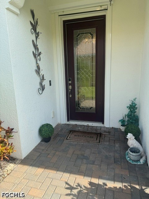 2 Bed Waterfront Home for Sale in Fort Myers, FL, $6,900 — photo 3