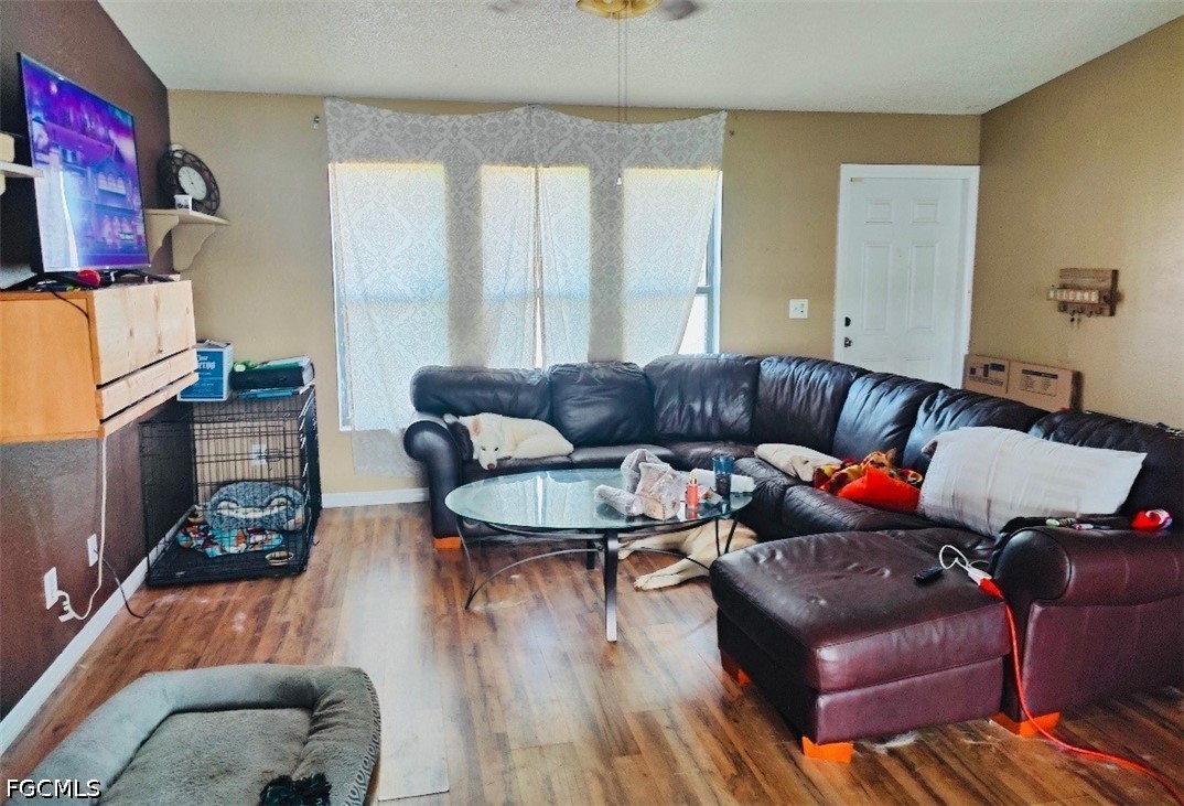 3 Bed SingleFamilyResidence for Sale in Cape Coral, FL — photo 3