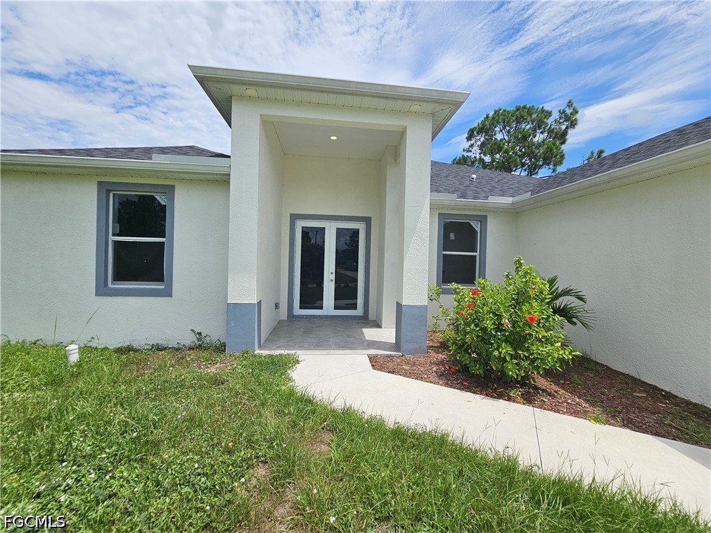 3 Bed SingleFamilyResidence for Sale in Lehigh Acres, FL — photo 3