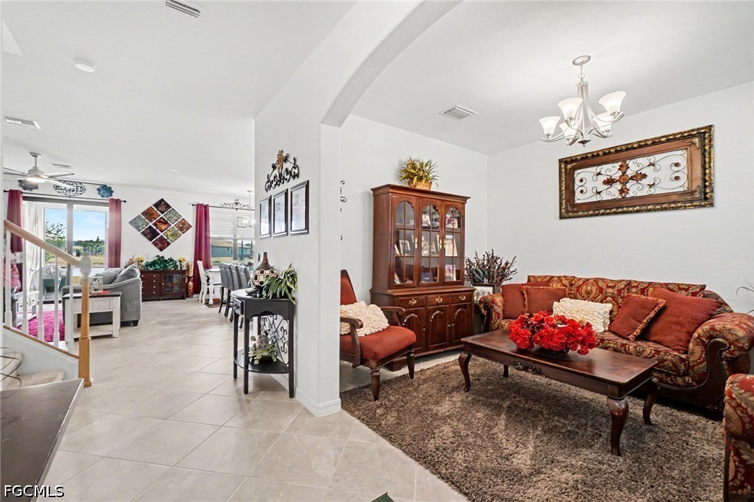 4 Bed SingleFamilyResidence for Sale in Portico, FL — photo 3