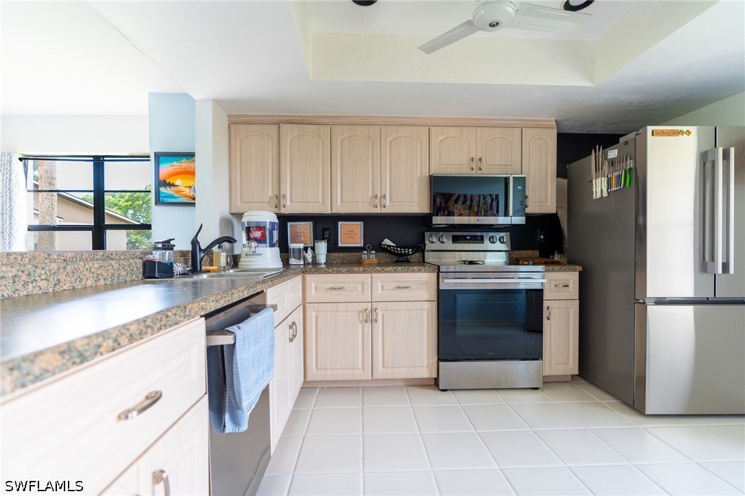 2 Bed Condominium for Sale in Courtwood, FL, $249,900 — photo 3