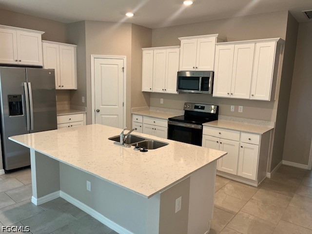 4 Bed Waterfront Home for Sale in Oak View, FL, $324,500 — photo 3