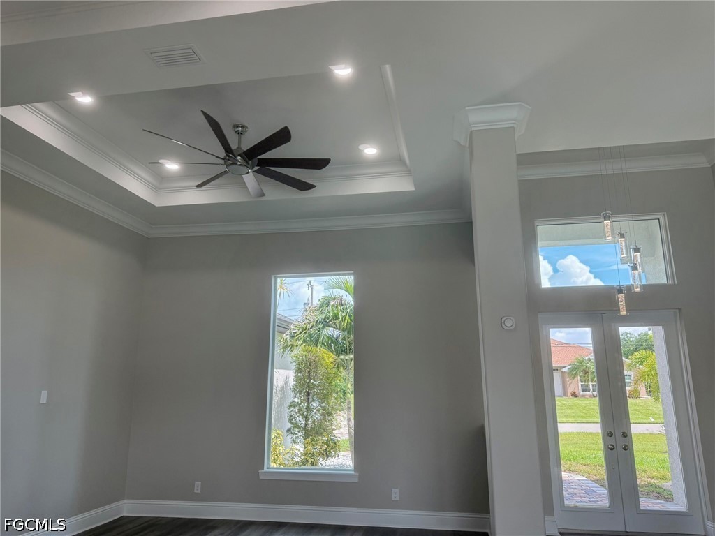 4 Bed Pool Home for Sale in Cape Coral, photo 3