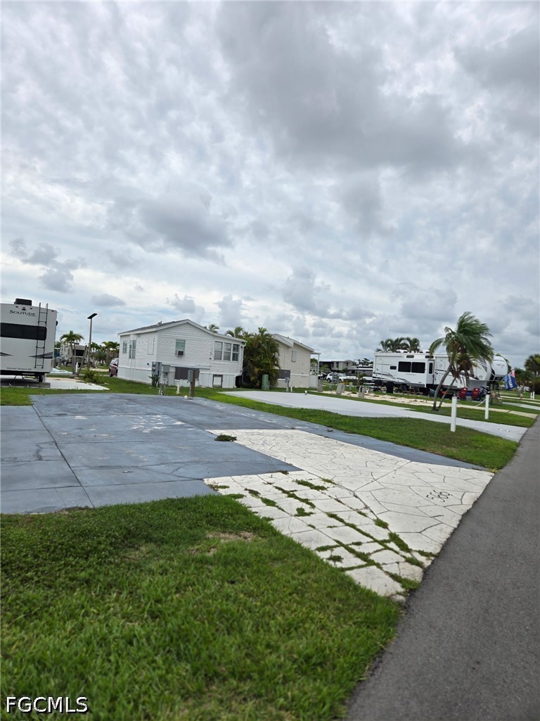 Residential for Sale in Palmetto Palms R V, FL, $67,000 — photo 3