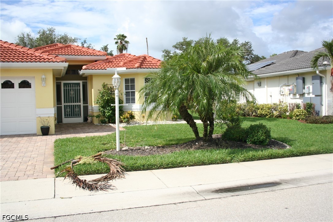 2 Bed SingleFamilyResidence for Sale in Herons Glen, FL — photo 3