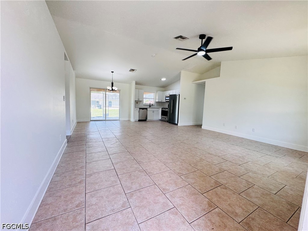 3 Bed SingleFamilyResidence for Sale in Mirror Lakes, FL — photo 3