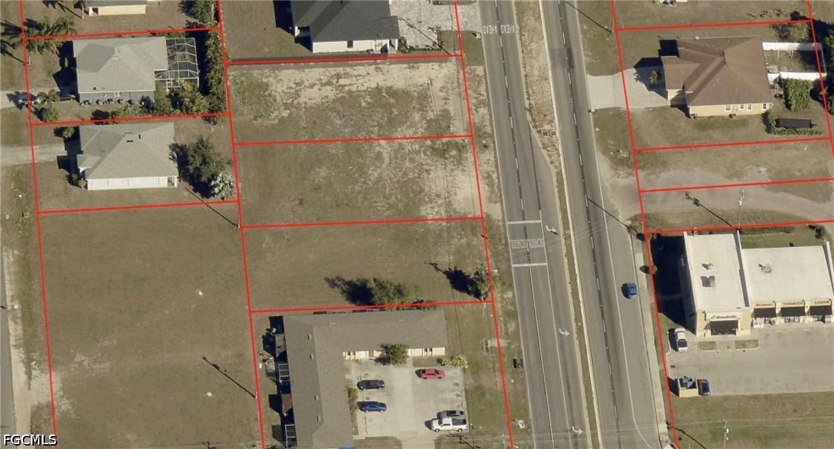 Residential for Sale in Cape Coral, FL, $65,000 — photo 3