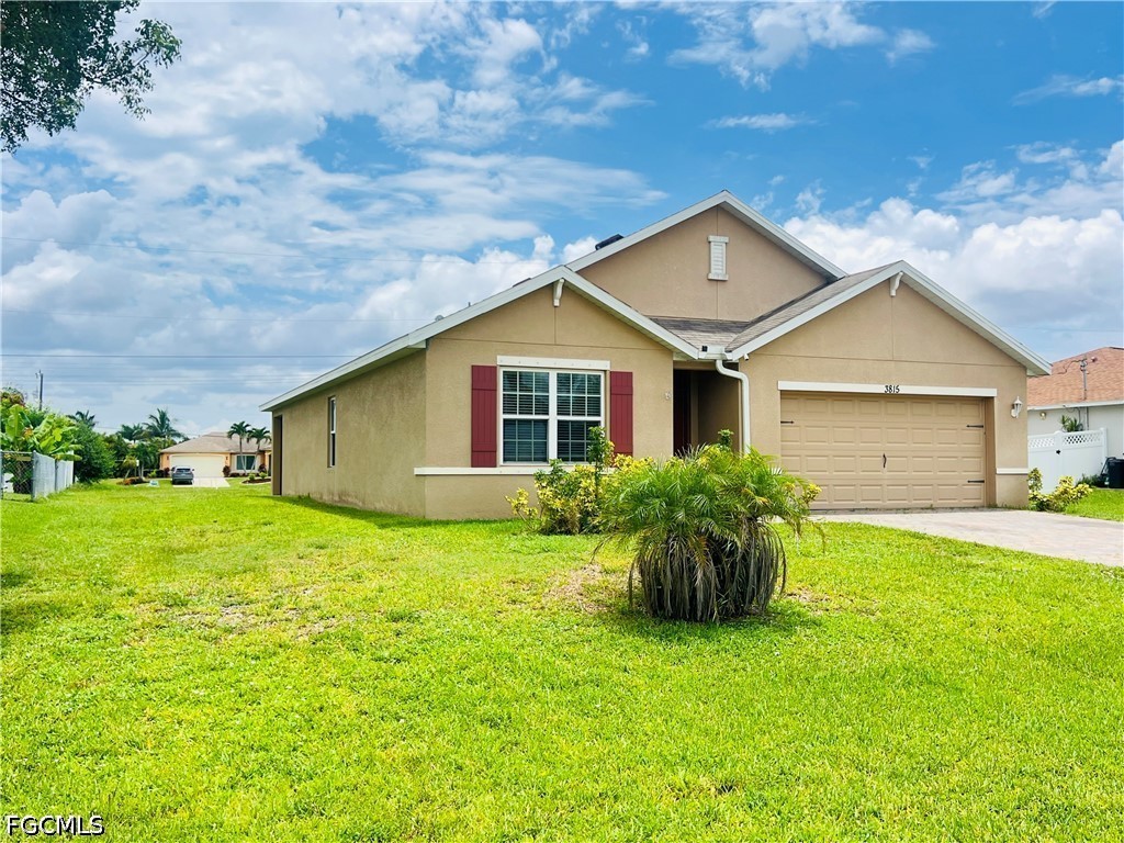 4 Bed SingleFamilyResidence for Sale in Cape Coral, FL — photo 3