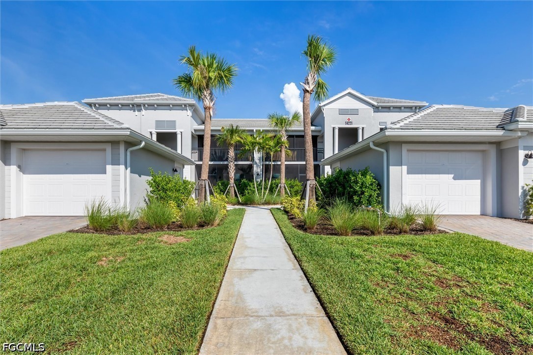 2 Bed Condominium for Sale in Punta Gorda, FL, $279,900 — photo 3