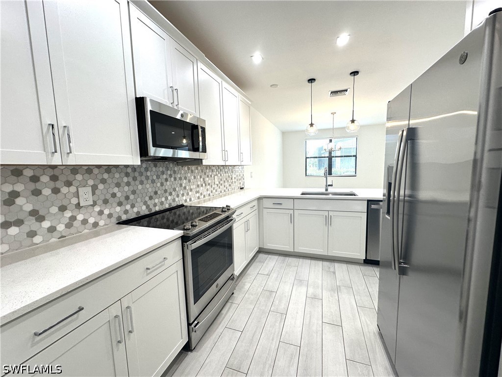 3 Bed Townhouse for Sale in Vanderbilt Reserve, FL, $2,875 — photo 3
