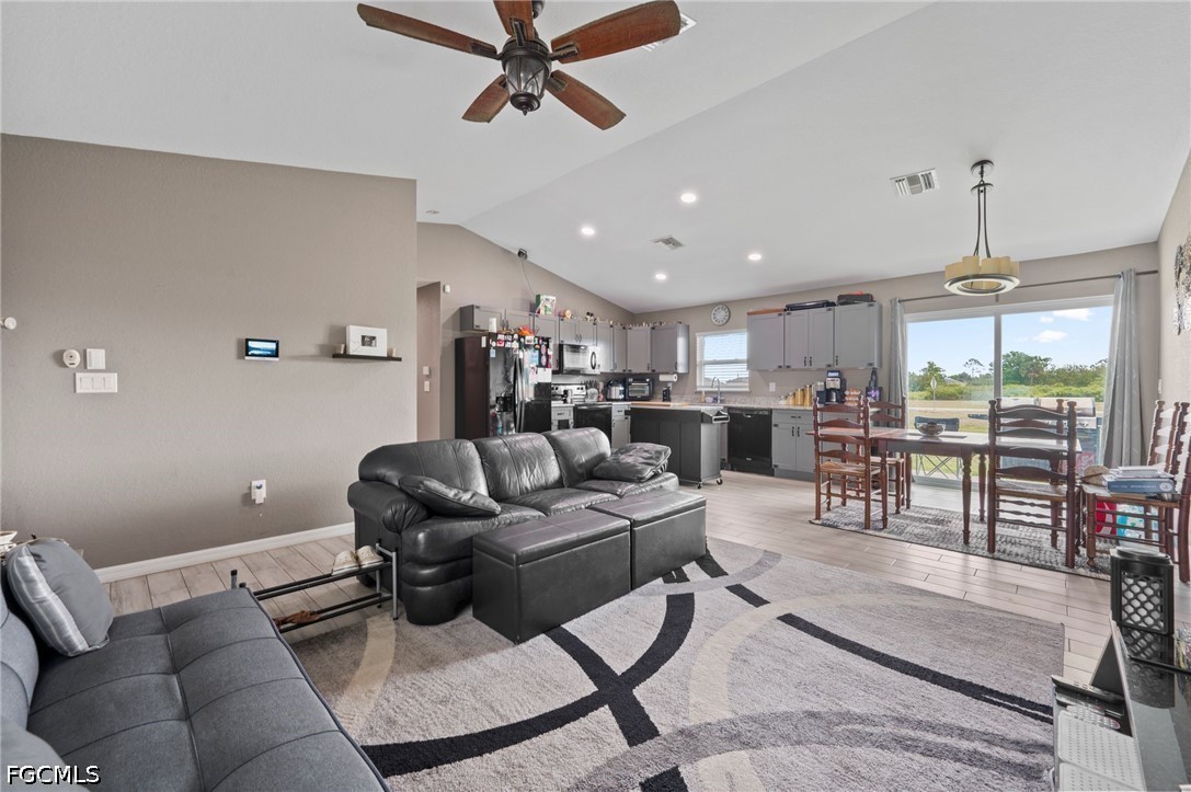 2 Bed SingleFamilyResidence for Sale in Port Labelle, FL — photo 3