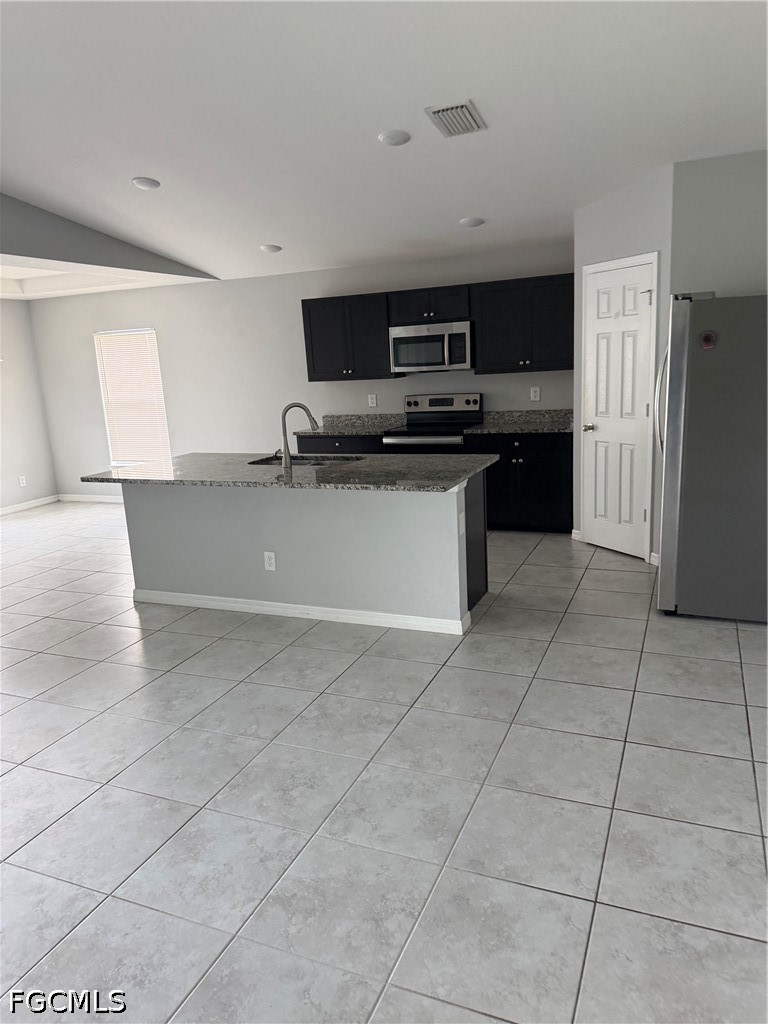 4 Bed SingleFamilyResidence for Sale in Cape Coral, FL — photo 3