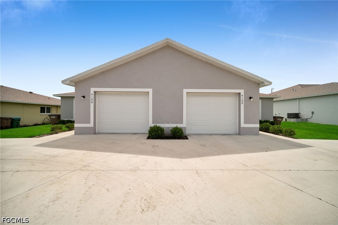 3 Bed Duplex for Sale in Cape Coral, FL, $1,800 — photo 3