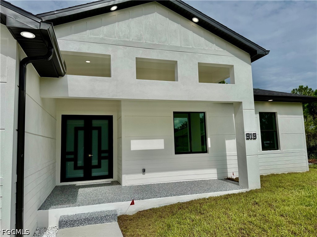 4 Bed SingleFamilyResidence for Sale in Lehigh Acres, FL — photo 3