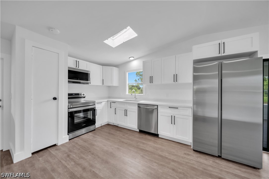 2 Bed ManufacturedHome for Sale in Punta Gorda, FL, $149,900 — photo 3