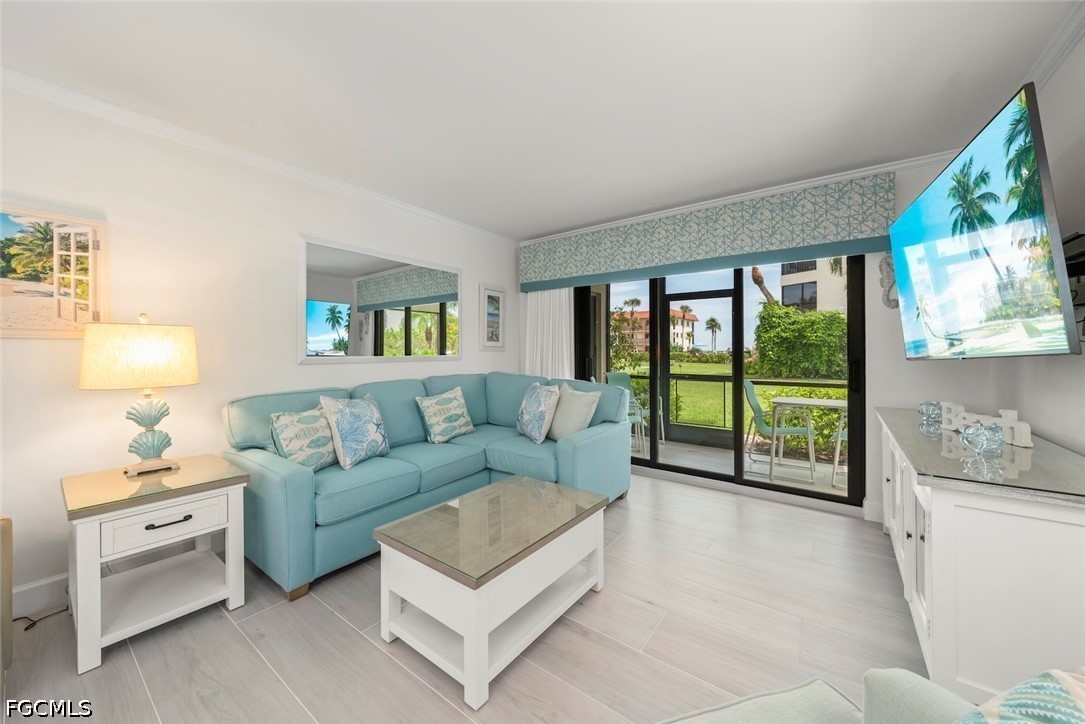 2 Bed Pool Home for Sale in Sanibel, FL, $779,000 — photo 3