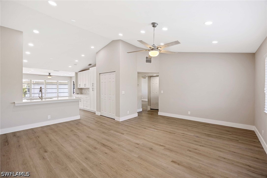 2 Bed Condominium for Sale in Shore Club, FL, $3,000 — photo 3