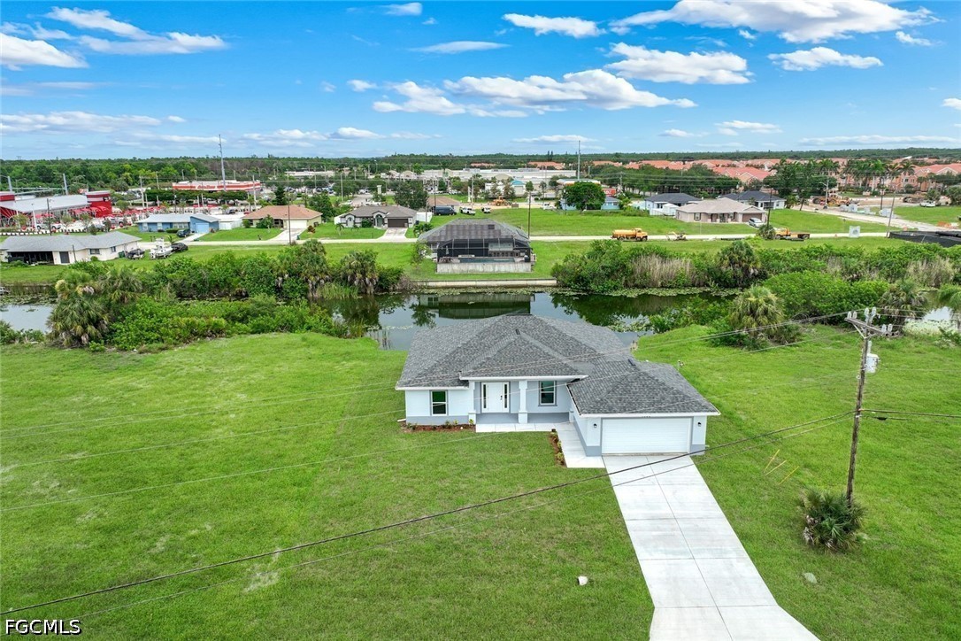 4 Bed Waterfront Home for Sale in Cape Coral, FL, $338,900 — photo 3