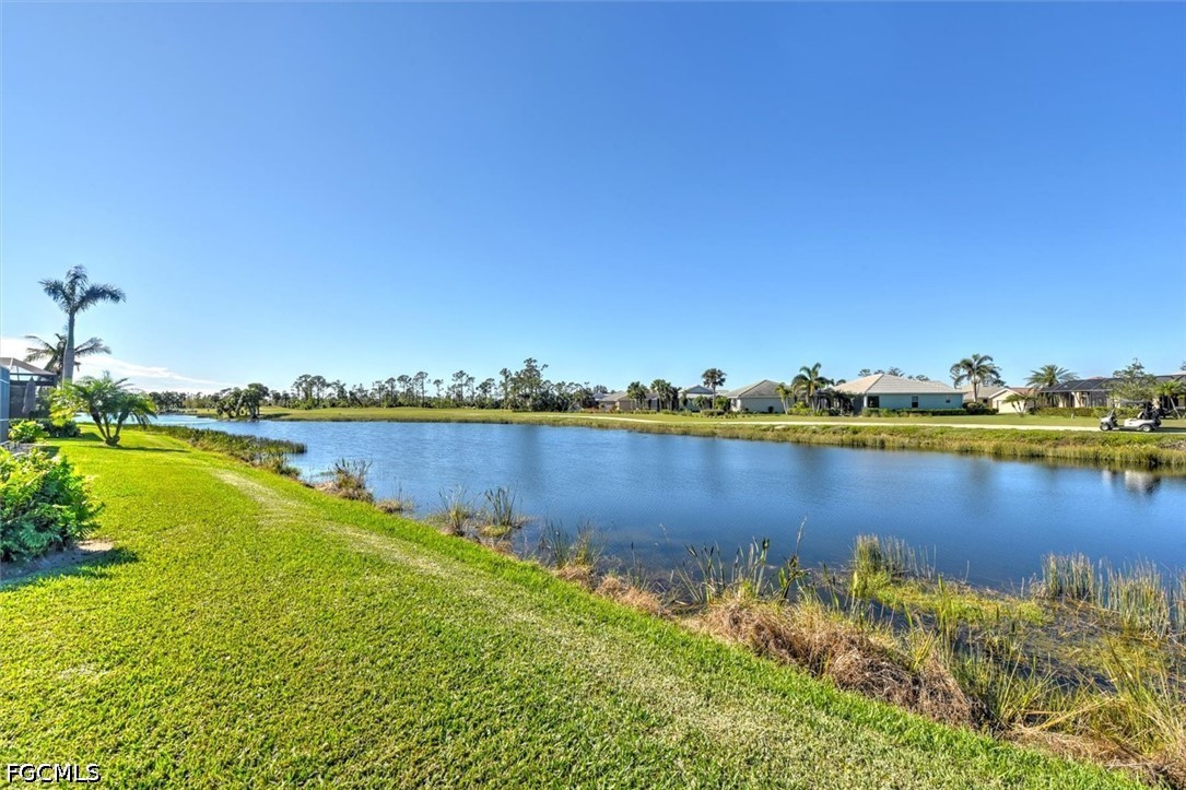 3 Bed Waterfront Home for Sale in Magnolia Landing, FL — photo 3