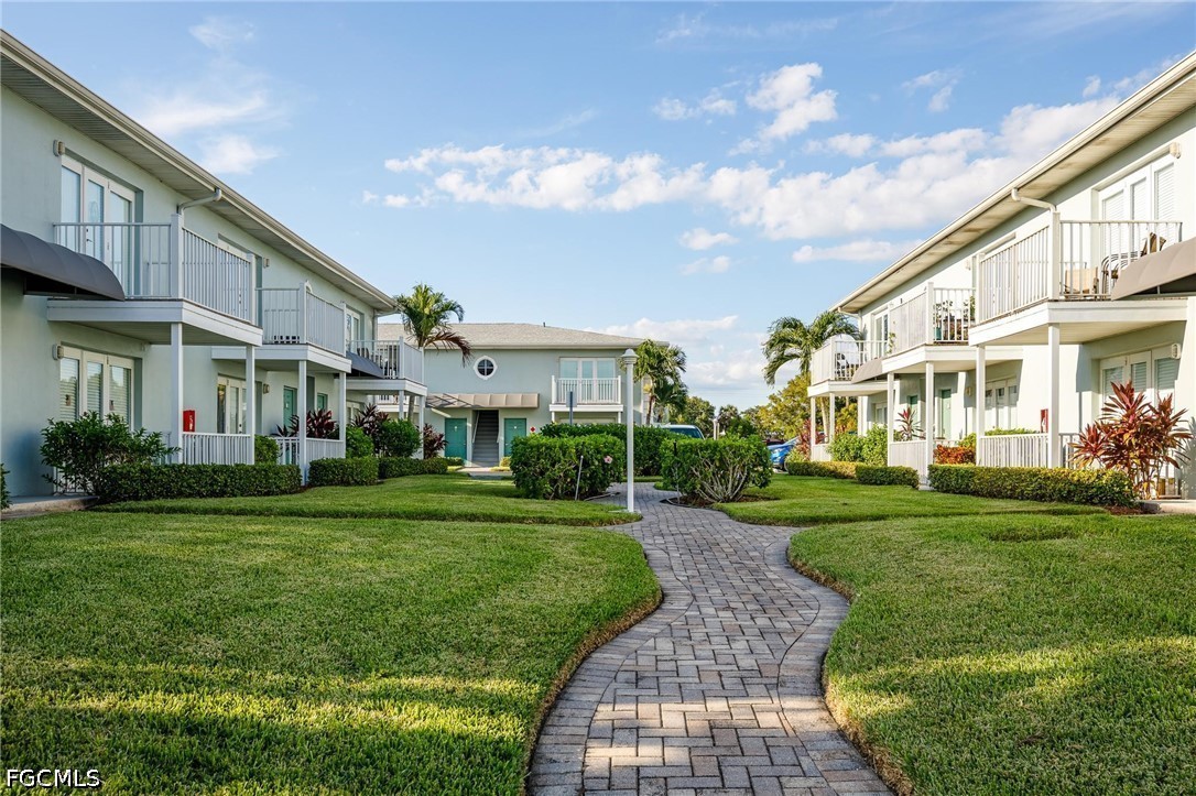1 Bed Waterfront Home for Sale in Palms At Waters Edge, FL — photo 3