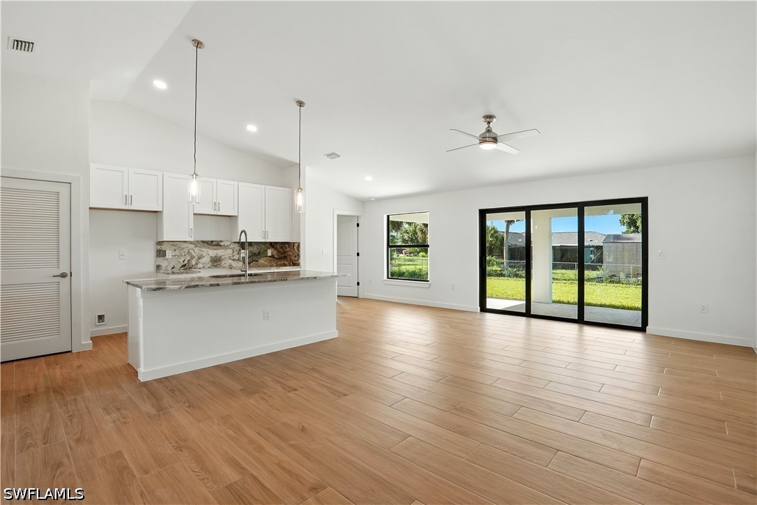 3 Bed SingleFamilyResidence for Sale in Lehigh Acres, FL — photo 3