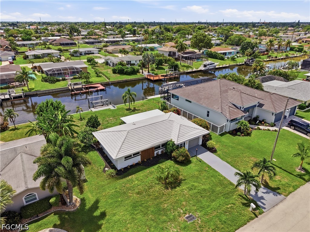 2 Bed Waterfront Home for Sale in Cornwallis, FL, $469,000 — photo 3