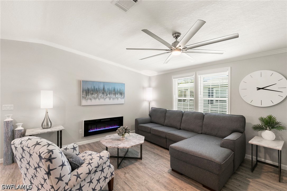 2 Bed ManufacturedHome for Sale in Naples, FL, $379,900 — photo 3