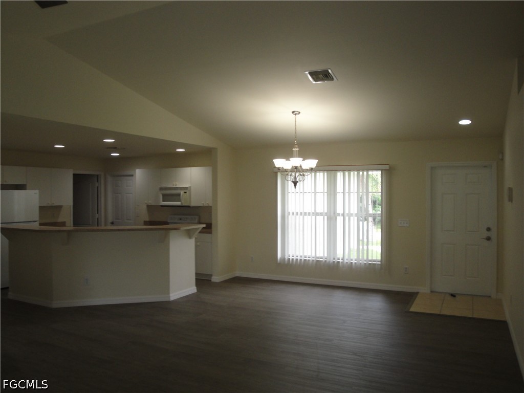 3 Bed SingleFamilyResidence for Sale in Lehigh Acres, FL — photo 3