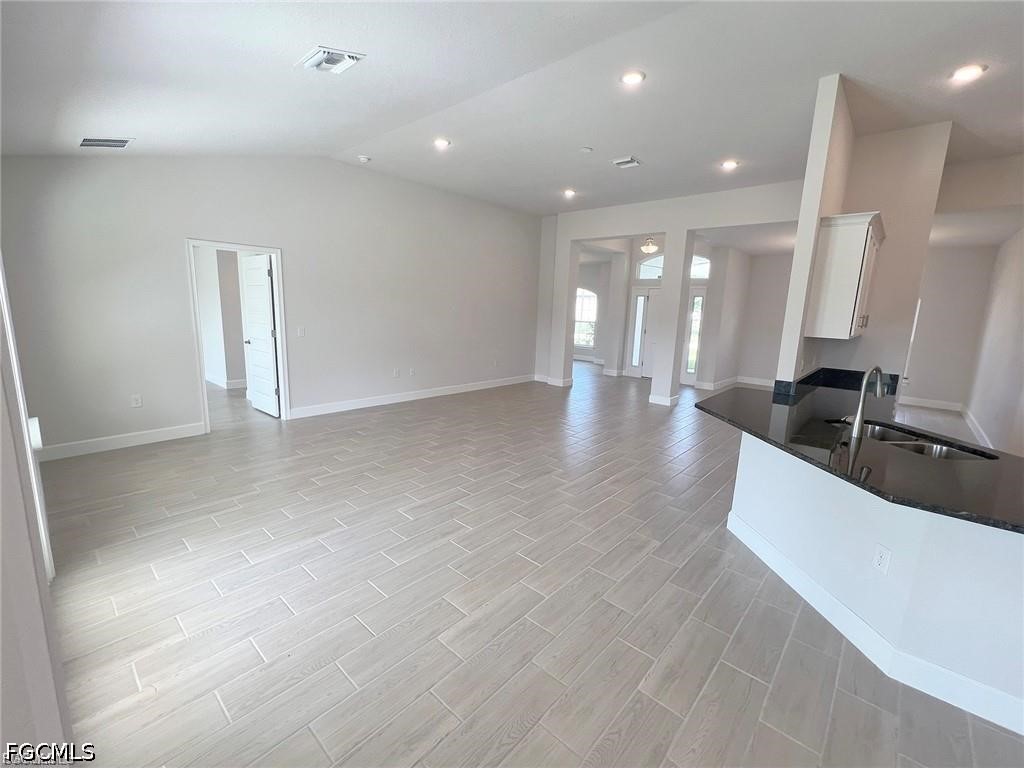 4 Bed Waterfront Home for Sale in Cape Coral, FL, $2,550 — photo 3