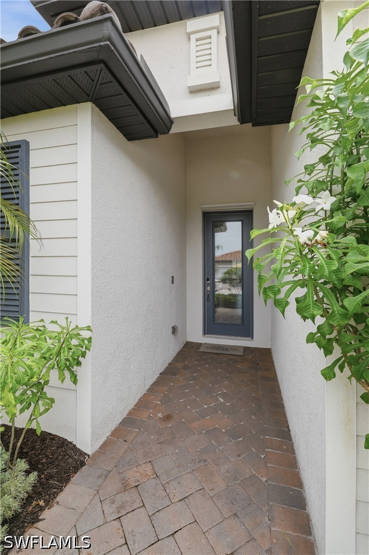 3 Bed Waterfront Home for Sale in Naples, FL, $709,000 — photo 3