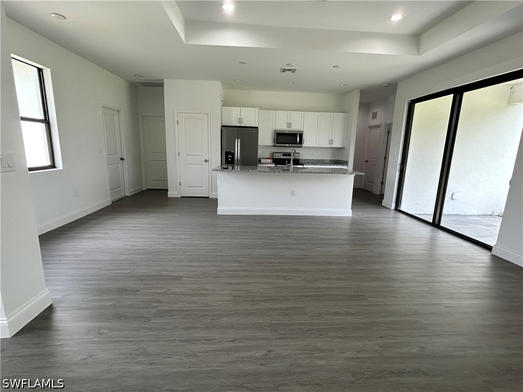 3 Bed SingleFamilyResidence for Sale in Lehigh Acres, FL — photo 3