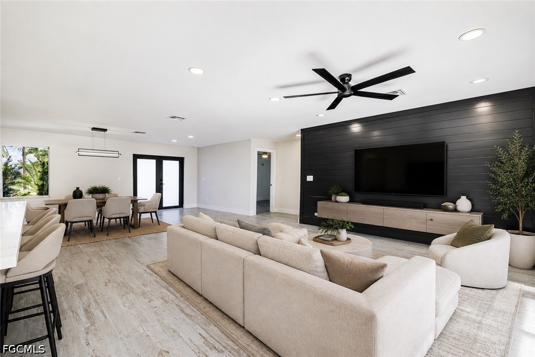 3 Bed SingleFamilyResidence for Sale in Savona, FL, $399,000 — photo 3