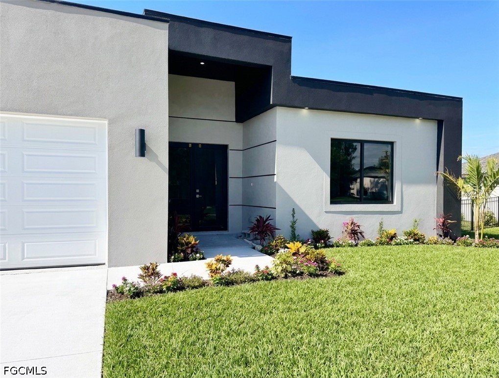 4 Bed SingleFamilyResidence for Sale in Cape Coral, FL — photo 3