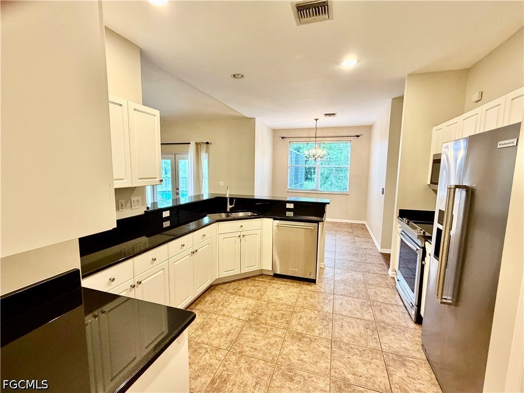 3 Bed Pool Home for Sale in Argyle, FL, $2,850 — photo 3