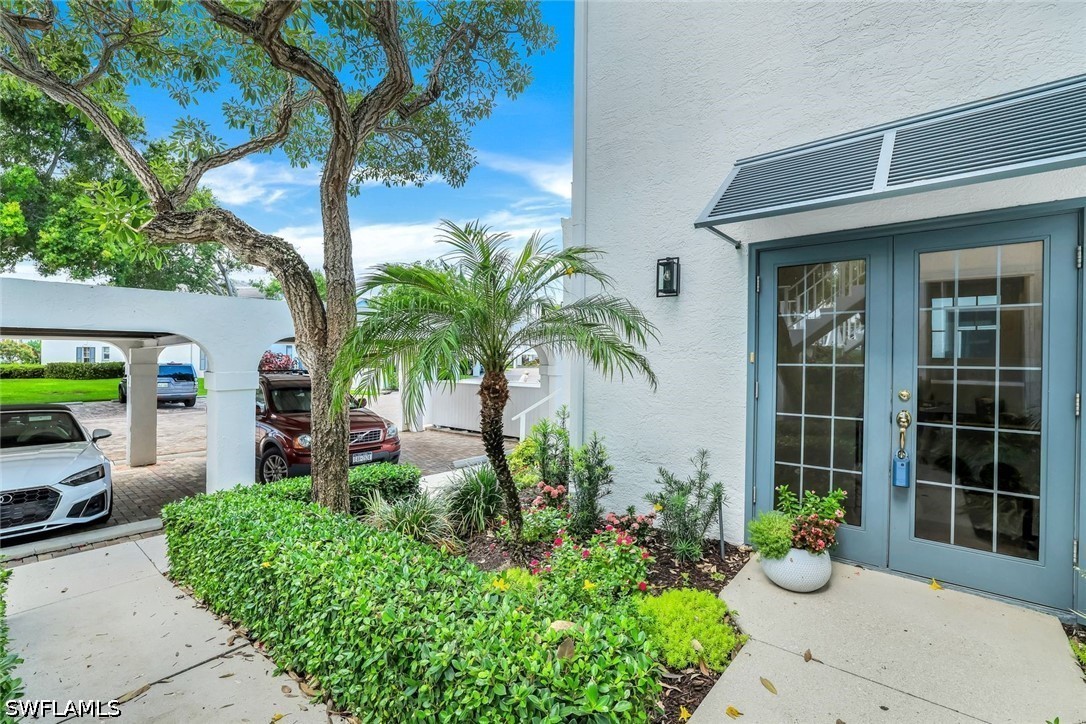 3 Bed Condominium for Sale in Naples, FL, $11,000 — photo 3