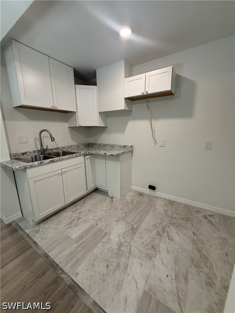1 Bed SingleFamilyResidence for Sale in Naples, FL, $1,599 — photo 3