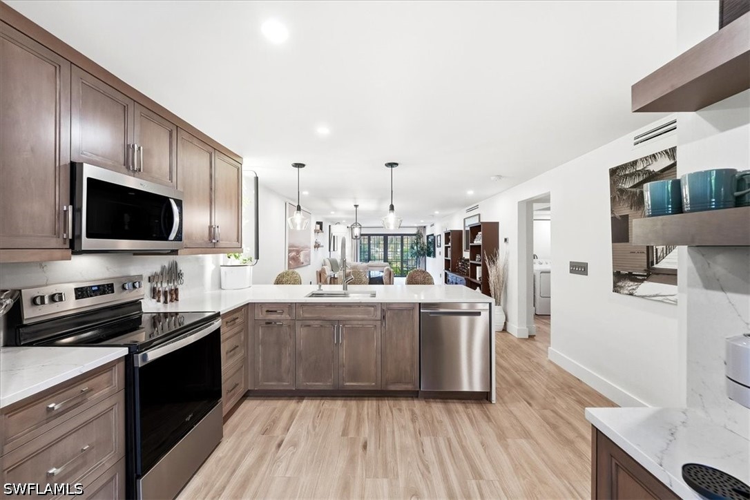2 Bed Condominium for Sale in Coach House, FL, $400,000 — photo 3