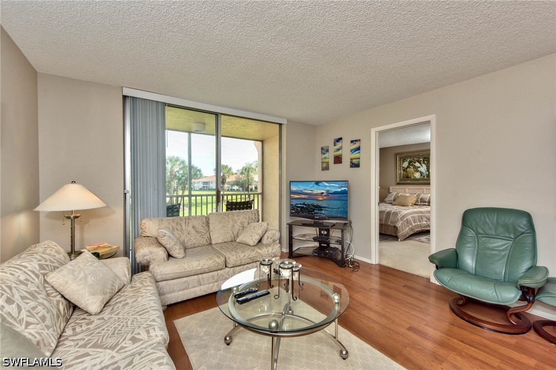 2 Bed Condominium for Sale in Naples, FL, $3,000 — photo 3