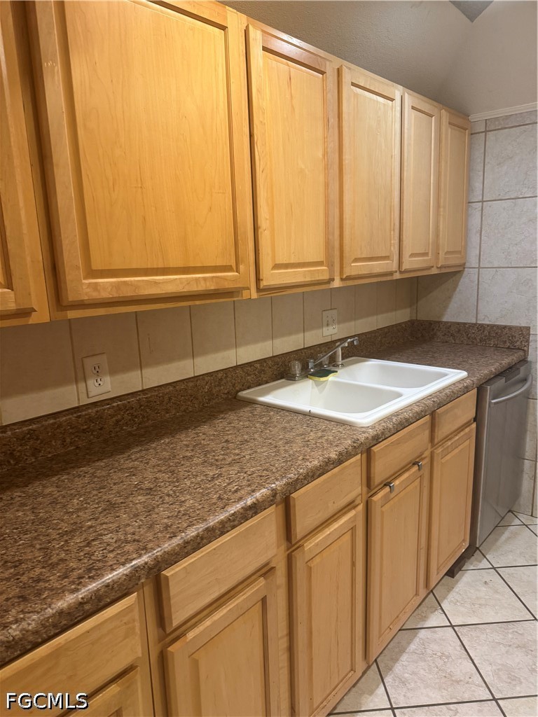 2 Bed Pool Home for Sale in Fort Myers, FL, $84,950 — photo 3