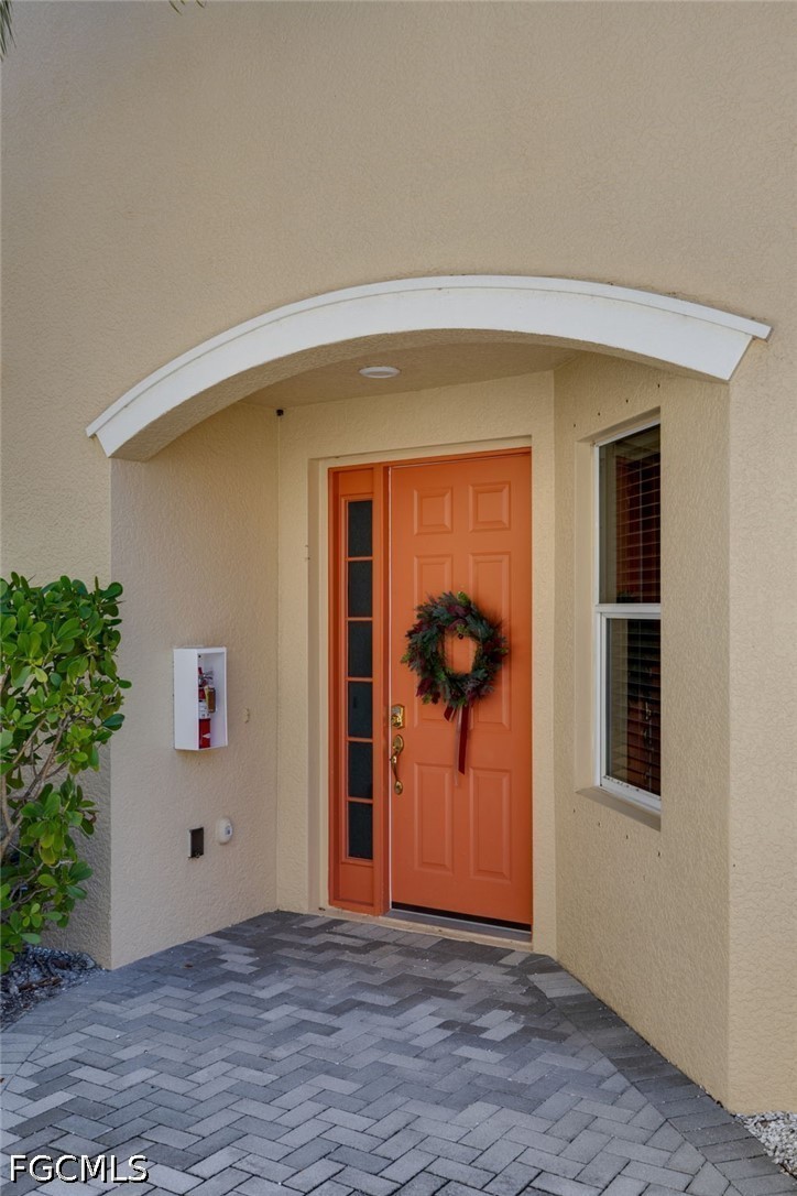 2 Bed Waterfront Home for Sale in Hamilton, FL, $339,900 — photo 3