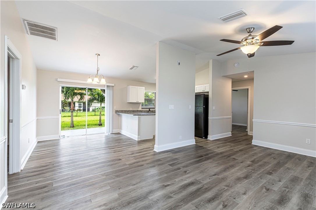 3 Bed SingleFamilyResidence for Sale in Cape Coral, FL — photo 3