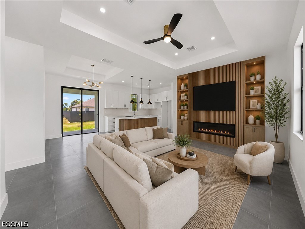 3 Bed SingleFamilyResidence for Sale in Cape Coral, FL — photo 3