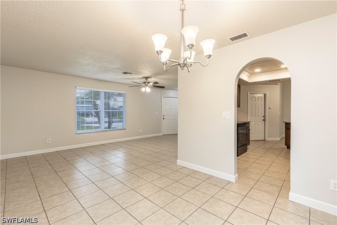 4 Bed SingleFamilyResidence for Sale in Cape Coral, FL — photo 3