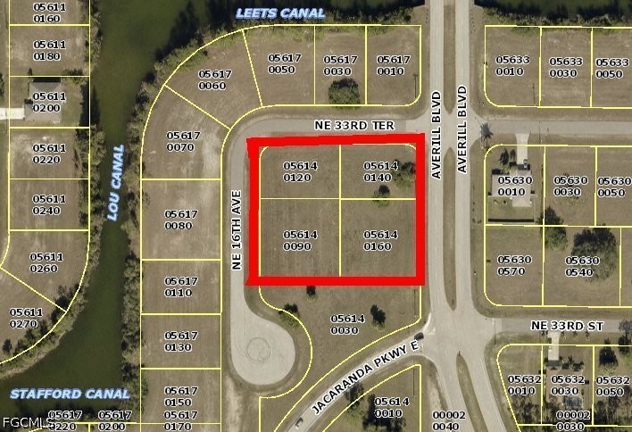 Commercial for Sale in Cape Coral, photo 3